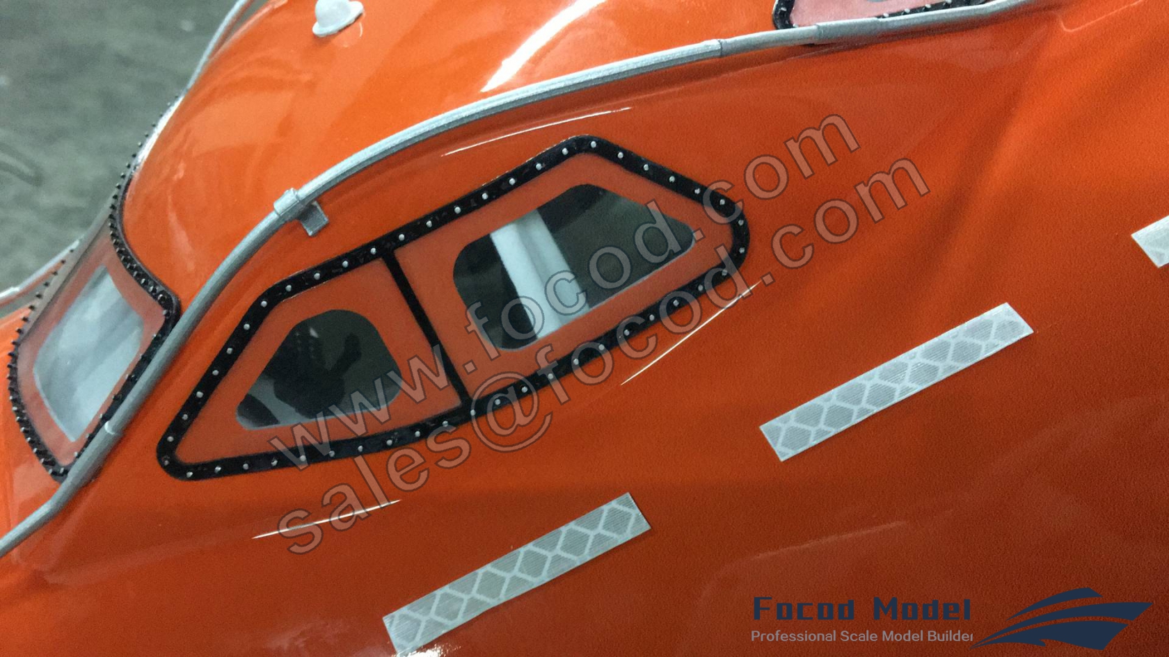 custom made model of Free Fall Liftboat with davit system